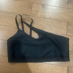 Alo Asymmetrical sports bra